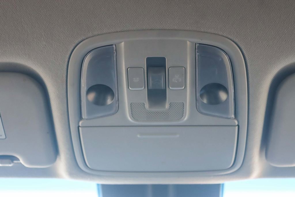 Used 2022 Kia Niro EX Premium image 21