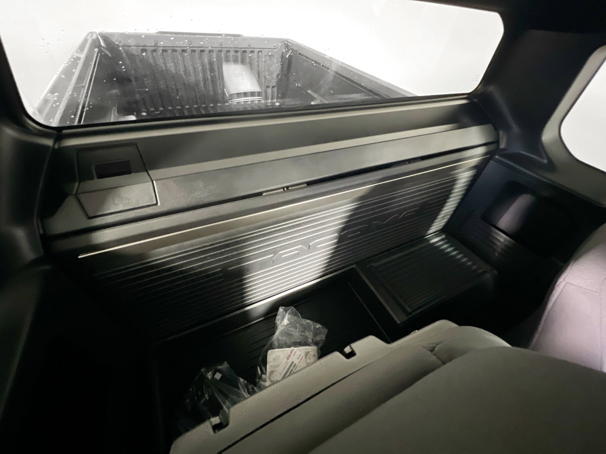 Used 2024 Toyota Tacoma SR w/ Towing Package image 27