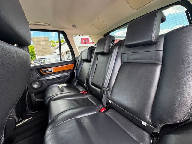 Used 2010 Land Rover Range Rover Sport HSE AWD/4WD image 18