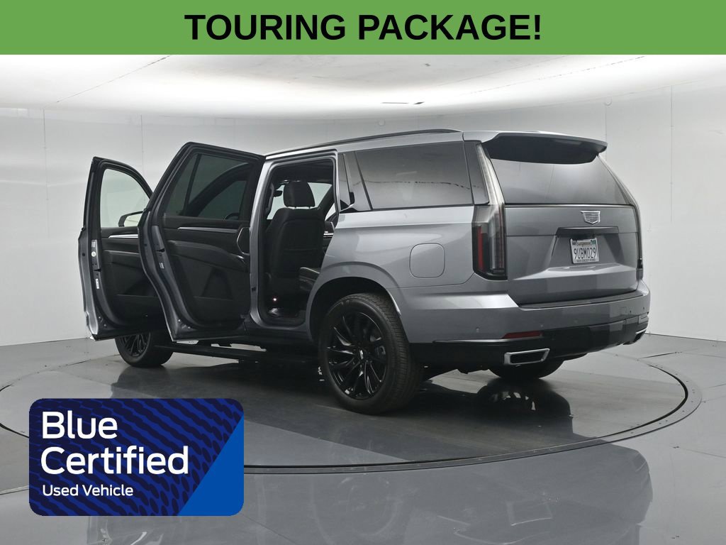Used 2025 Cadillac Escalade Premium Luxury w/ Touring Package AWD/4WD image 38