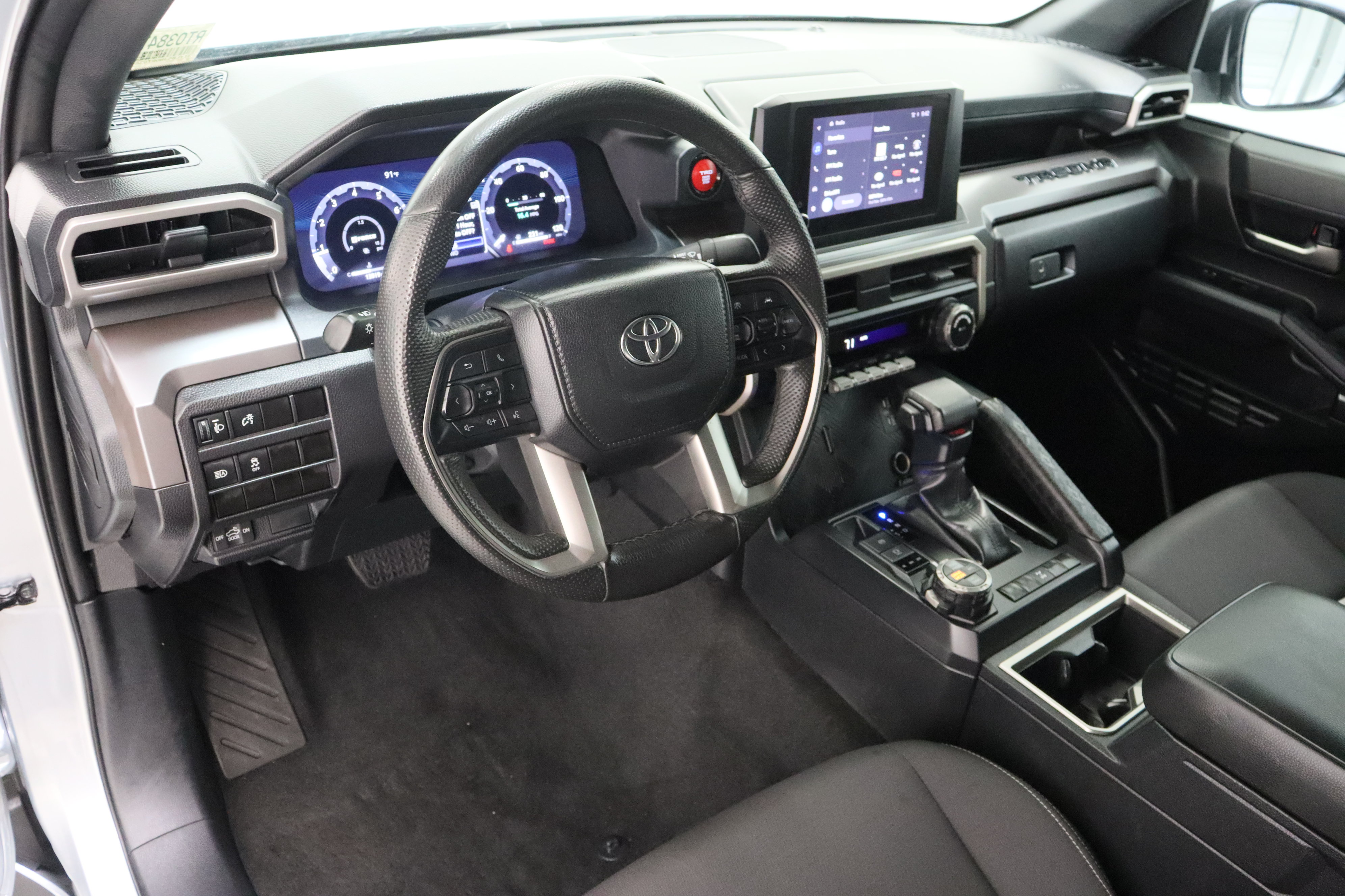 Used 2024 Toyota Tacoma TRD Off-Road AWD/4WD image 13