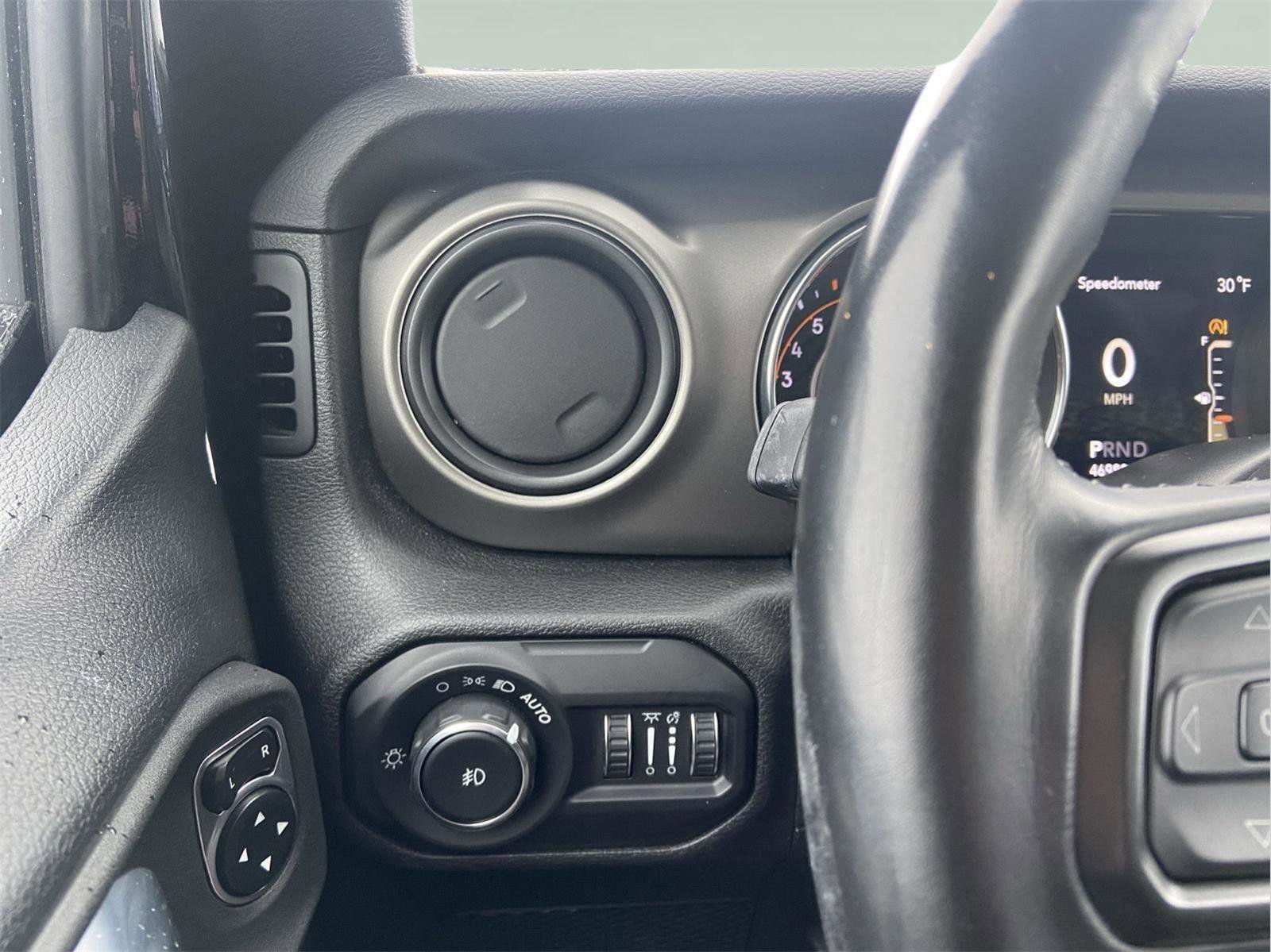 Used 2021 Jeep Wrangler Unlimited Sport image 22