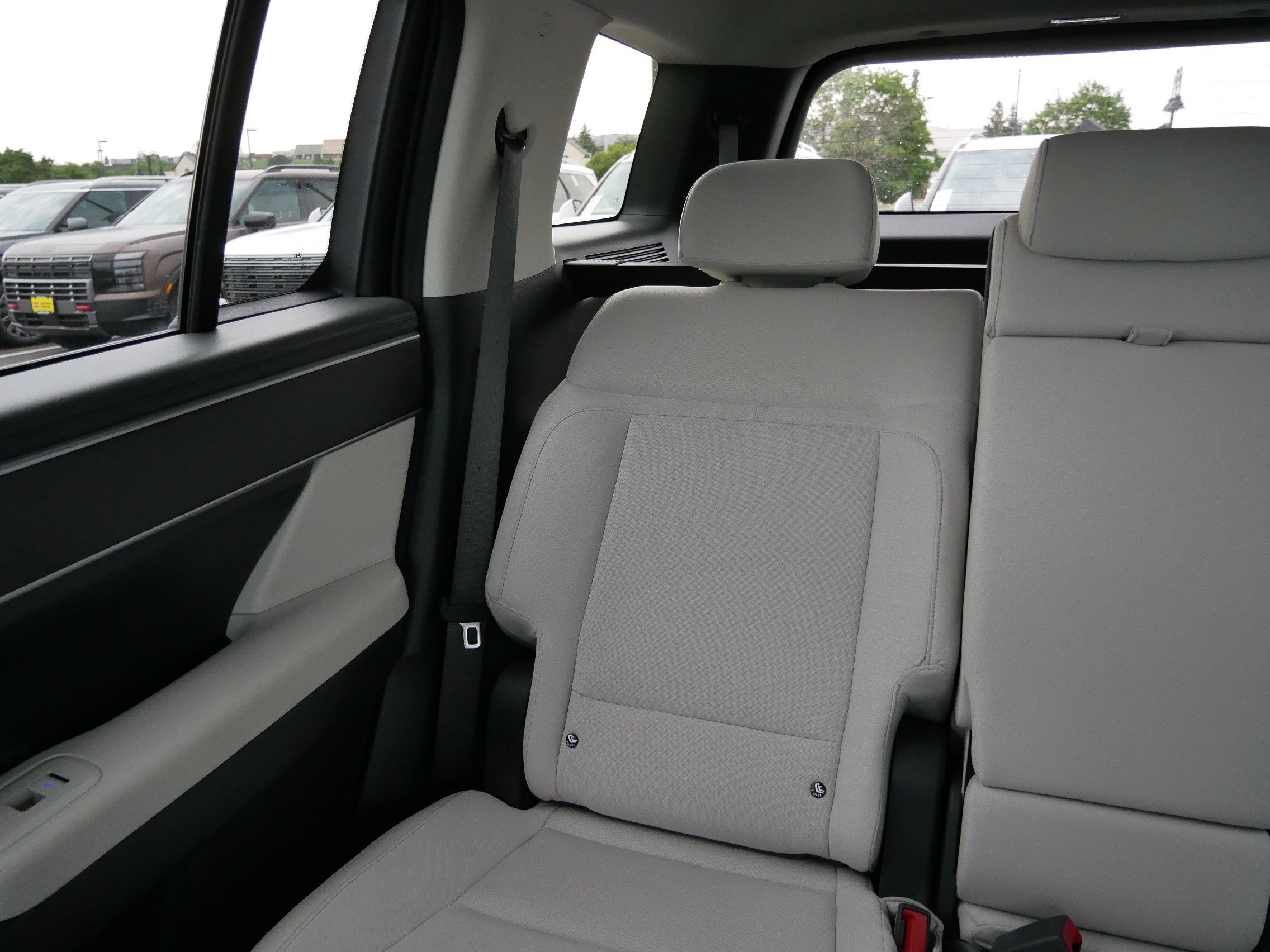 Certified 2026 Hyundai Santa Fe SE AWD/4WD image 12