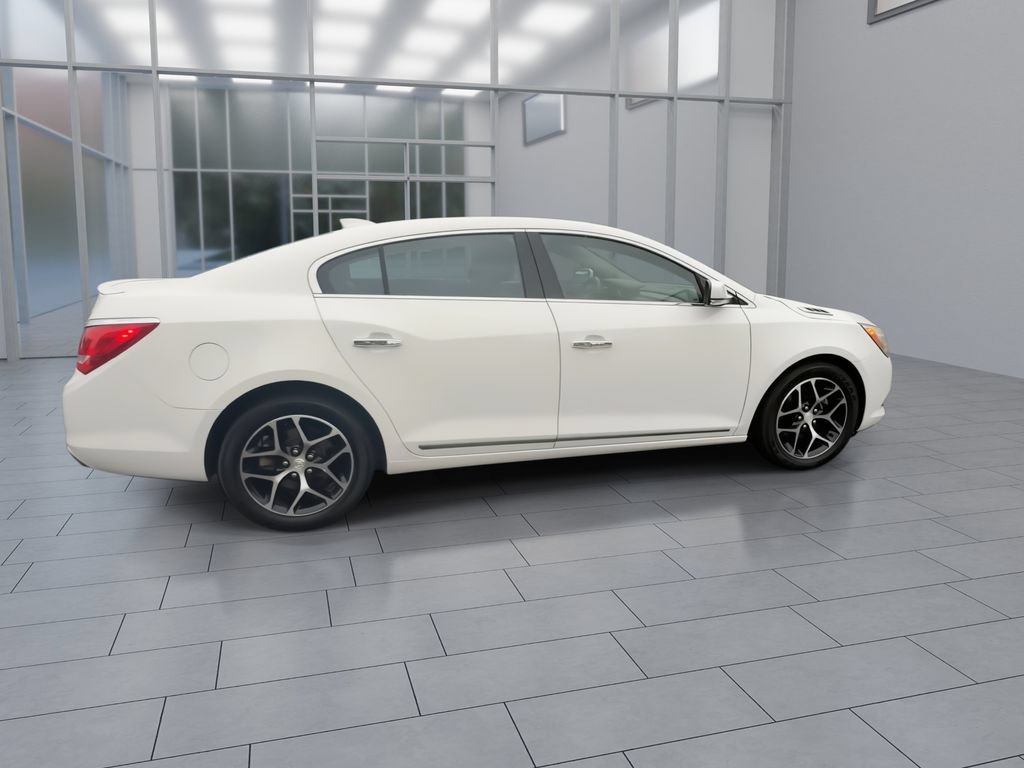 Used 2016 Buick LaCrosse Sport Touring w/ Experience Buick Package FWD image 9