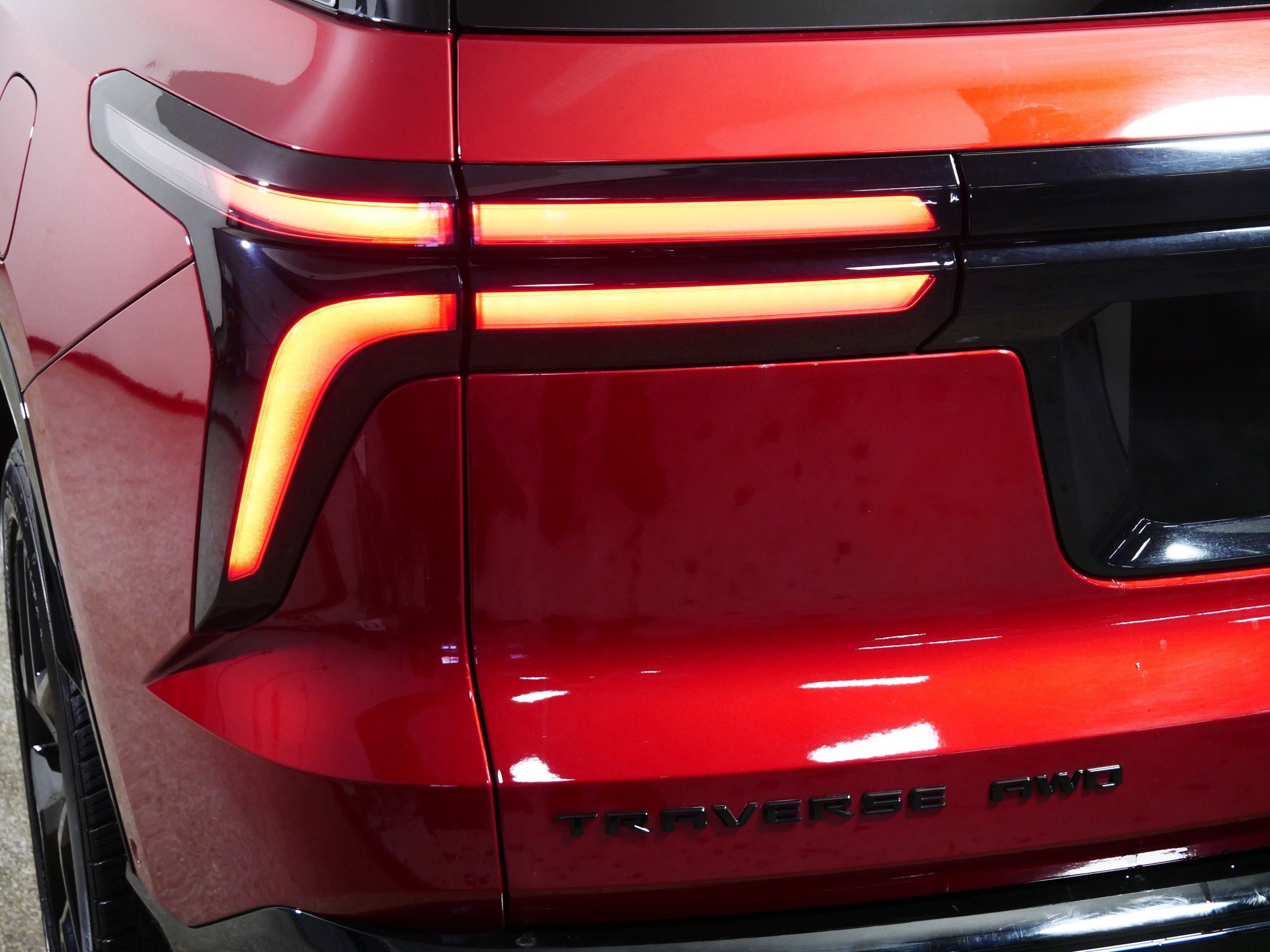 Used 2024 Chevrolet Traverse RS w/ LPO, Floor Liner Package image 17