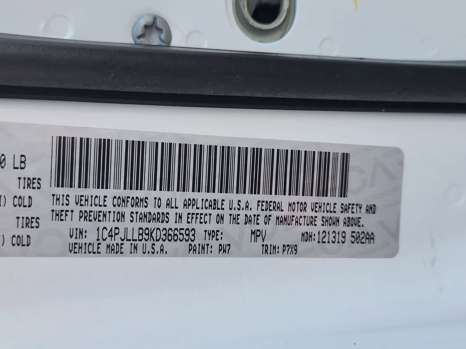Used 2019 Jeep Cherokee Latitude Plus image 32
