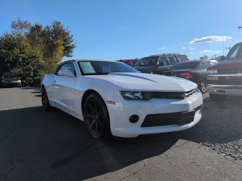 Used 2015 Chevrolet Camaro LT image 3