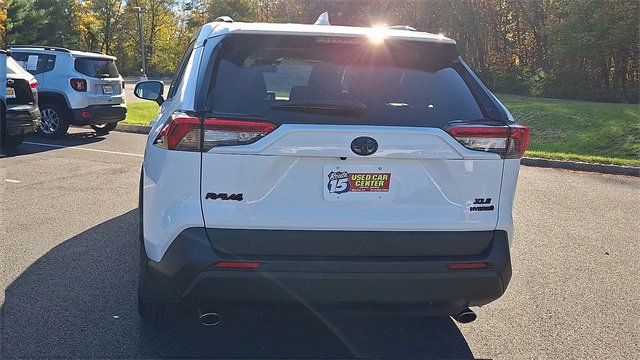Used 2024 Toyota RAV4 XLE w/ Convenience Package image 7
