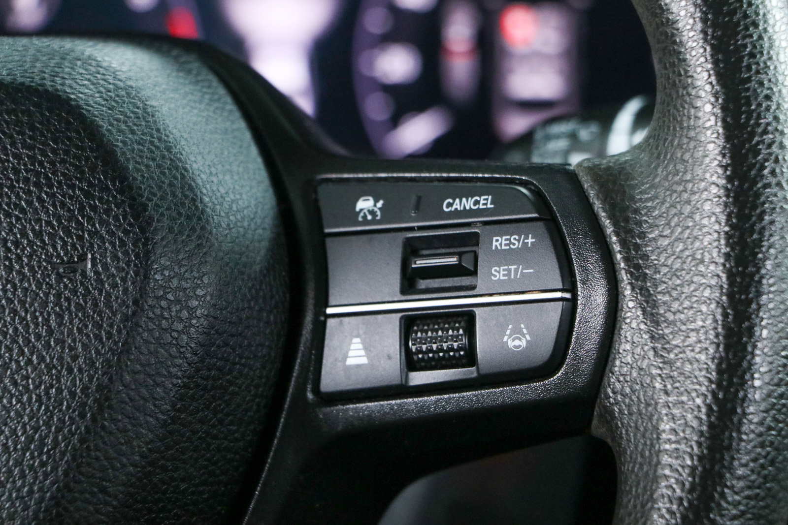 Used 2025 Honda Accord SE image 14