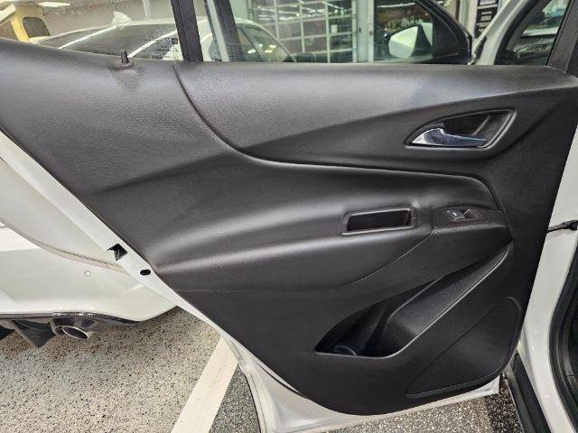 Used 2020 Chevrolet Equinox LT FWD image 26