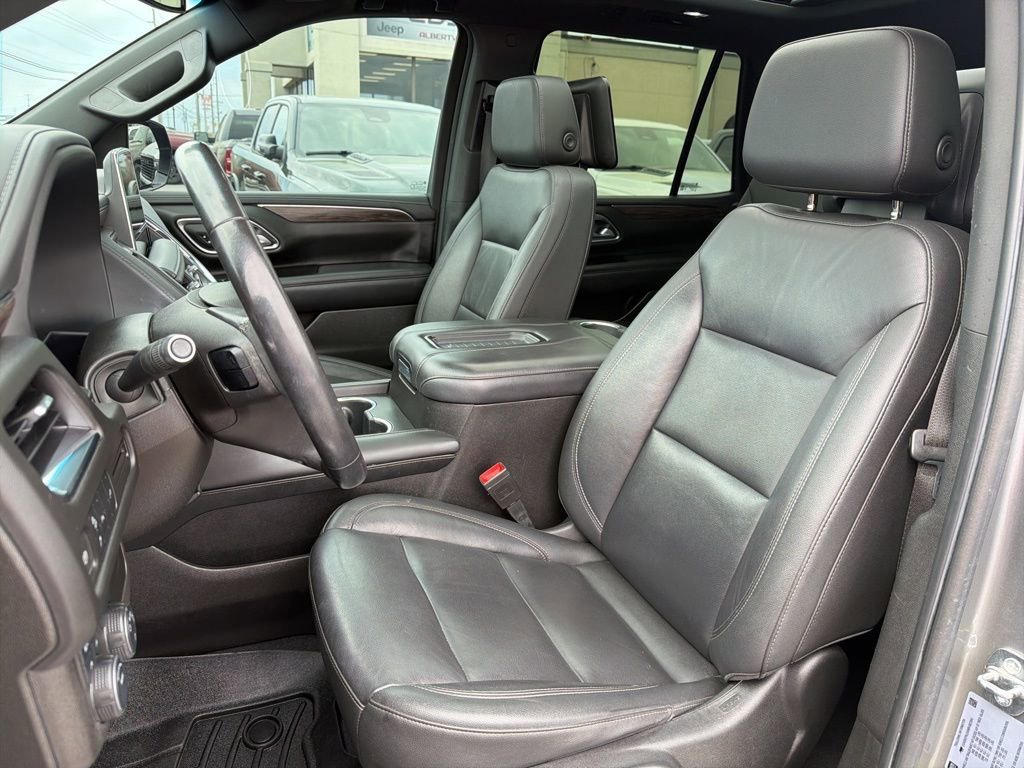 Used 2021 Chevrolet Tahoe Z71 w/ Rear Media and Nav Package image 38