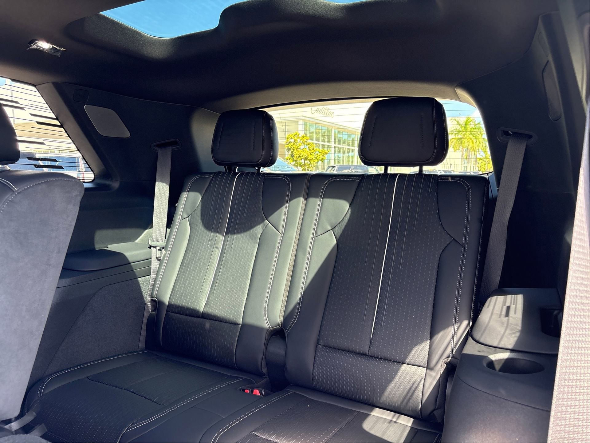 New 2026 Cadillac Vistiq Luxury image 12