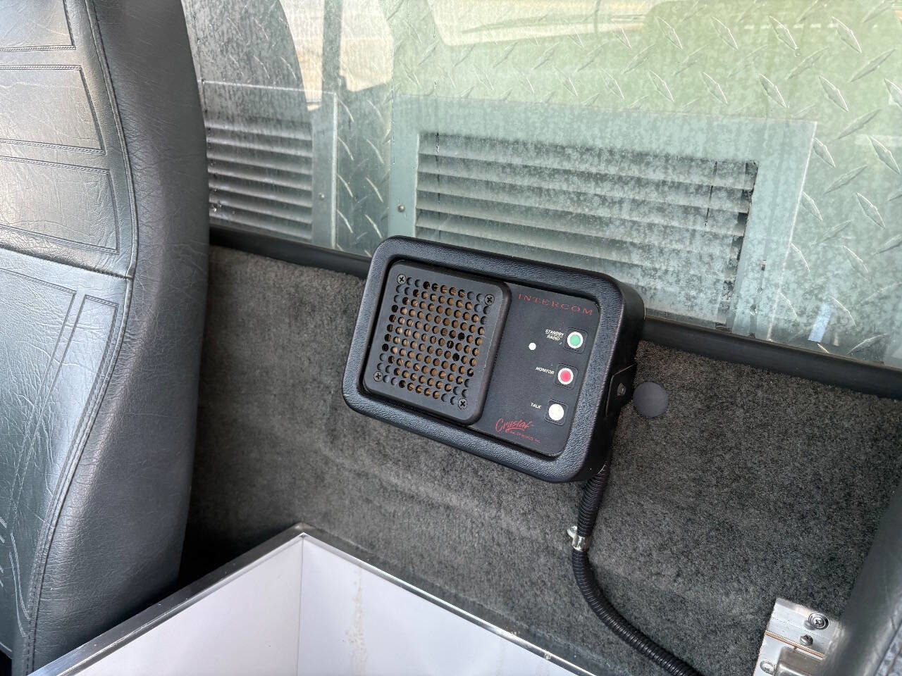 Used 1992 Ford F450 2WD Regular Cab Super Duty image 14