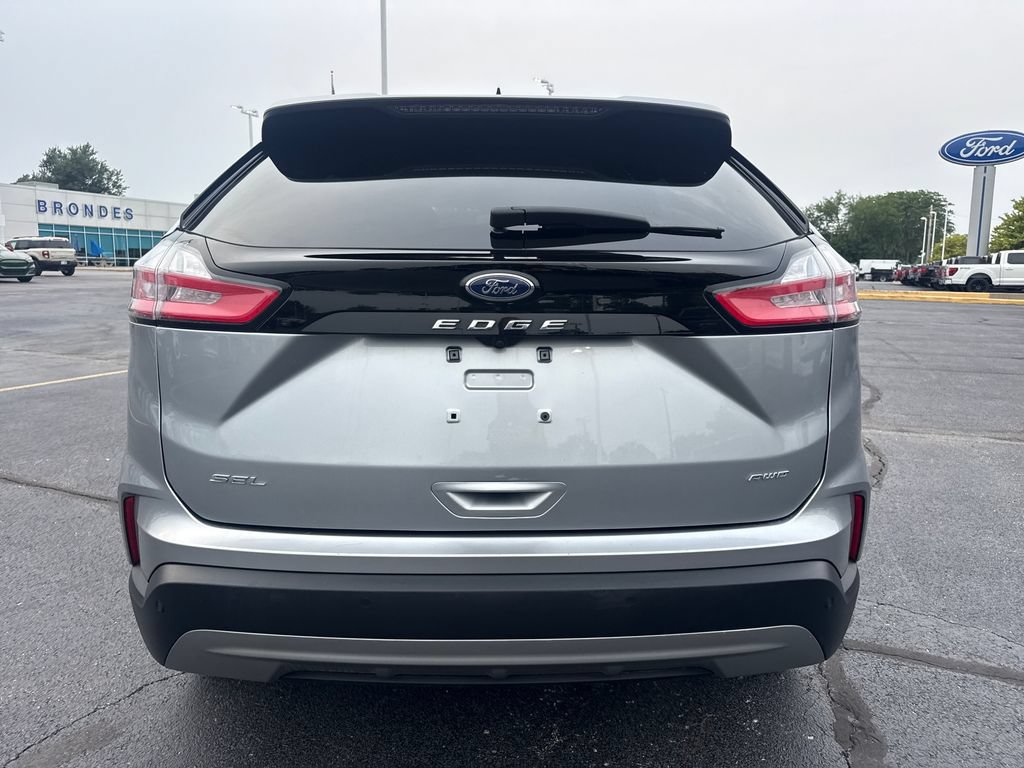Used 2024 Ford Edge SEL w/ Convenience Package AWD/4WD image 9