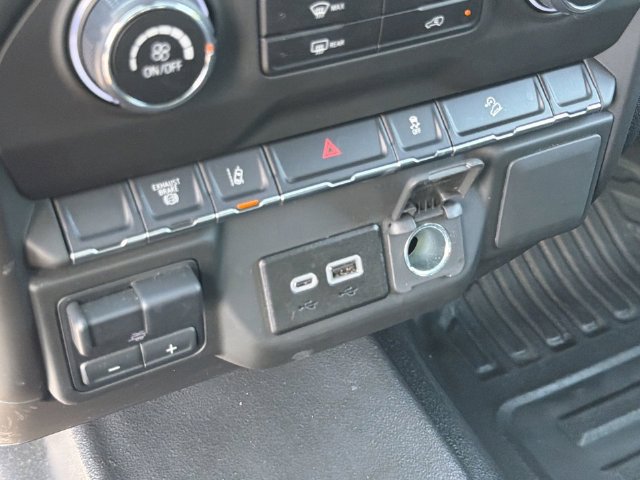 Certified 2026 Chevrolet Silverado 3500 W/T AWD/4WD image 25