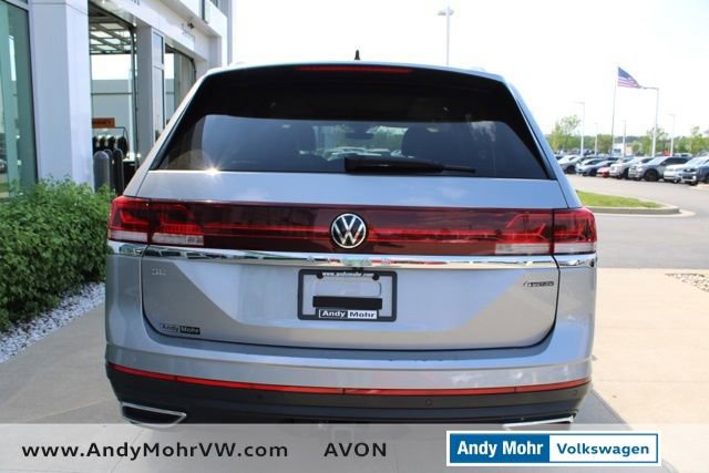 Used 2024 Volkswagen Atlas SE AWD/4WD image 10