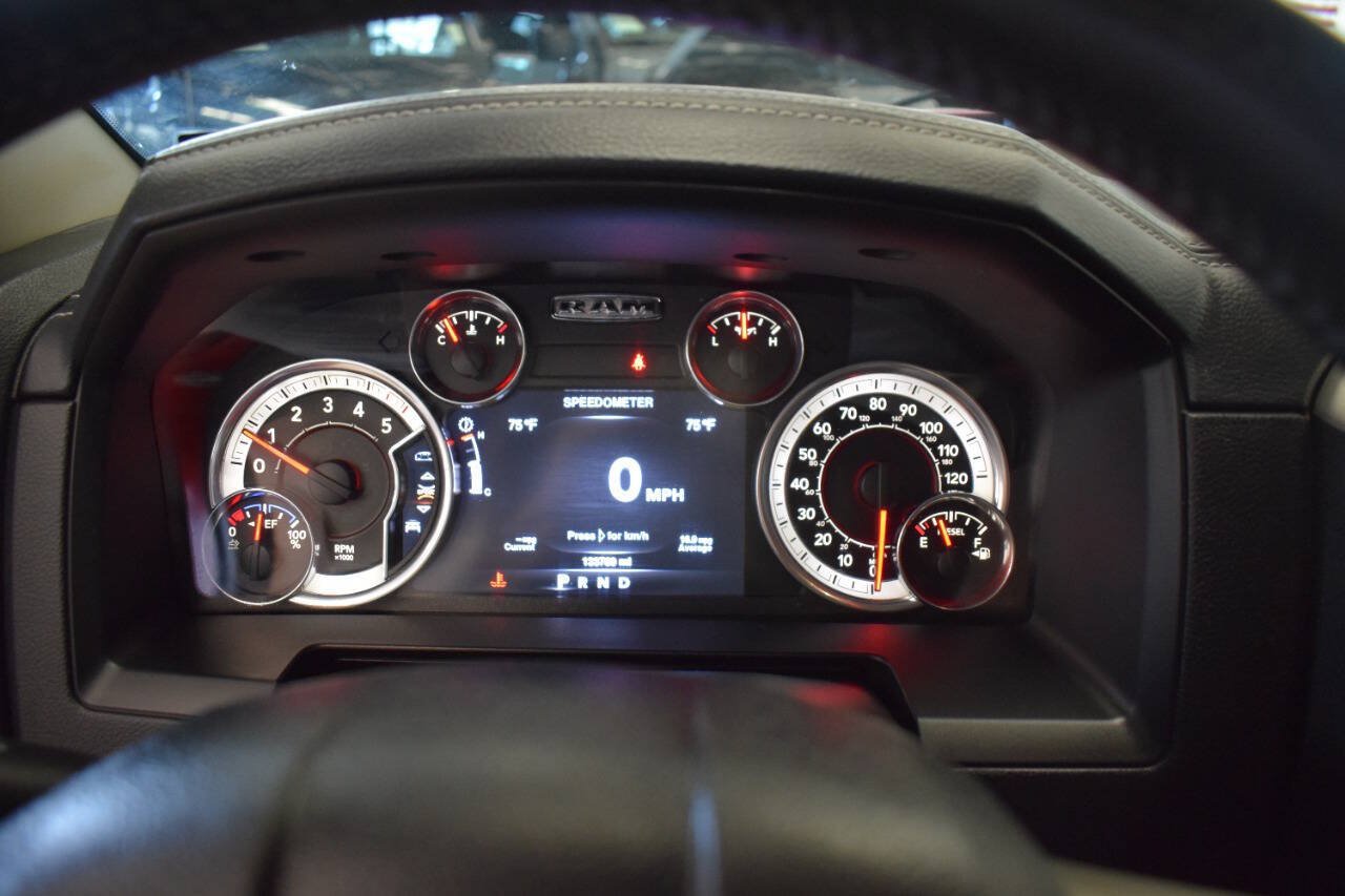 Used 2016 RAM 1500 Laramie w/ Convenience Group AWD/4WD image 45
