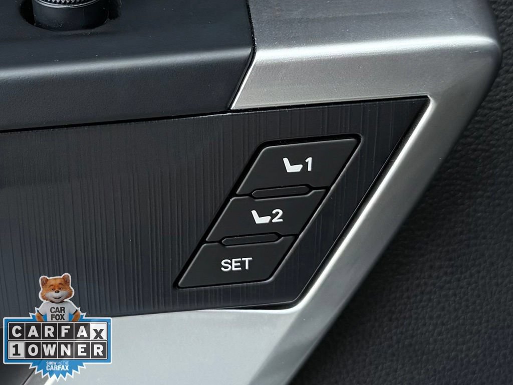 Used 2023 Toyota Tundra Platinum AWD/4WD image 26