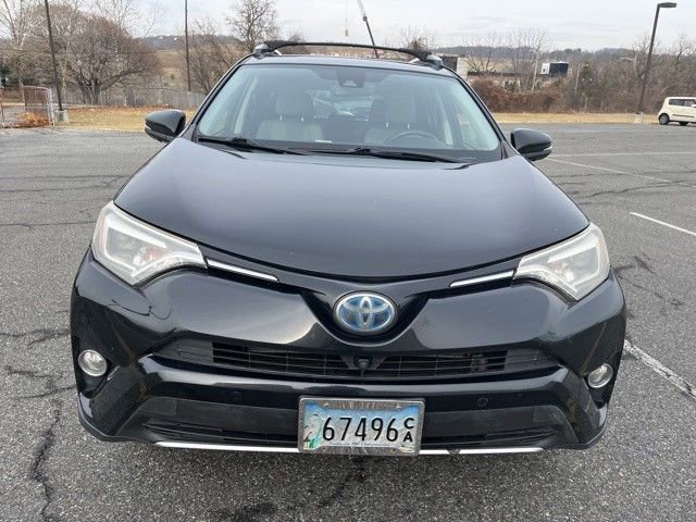 Used 2016 Toyota RAV4 Limited w/ Advanced Technology Package image 2