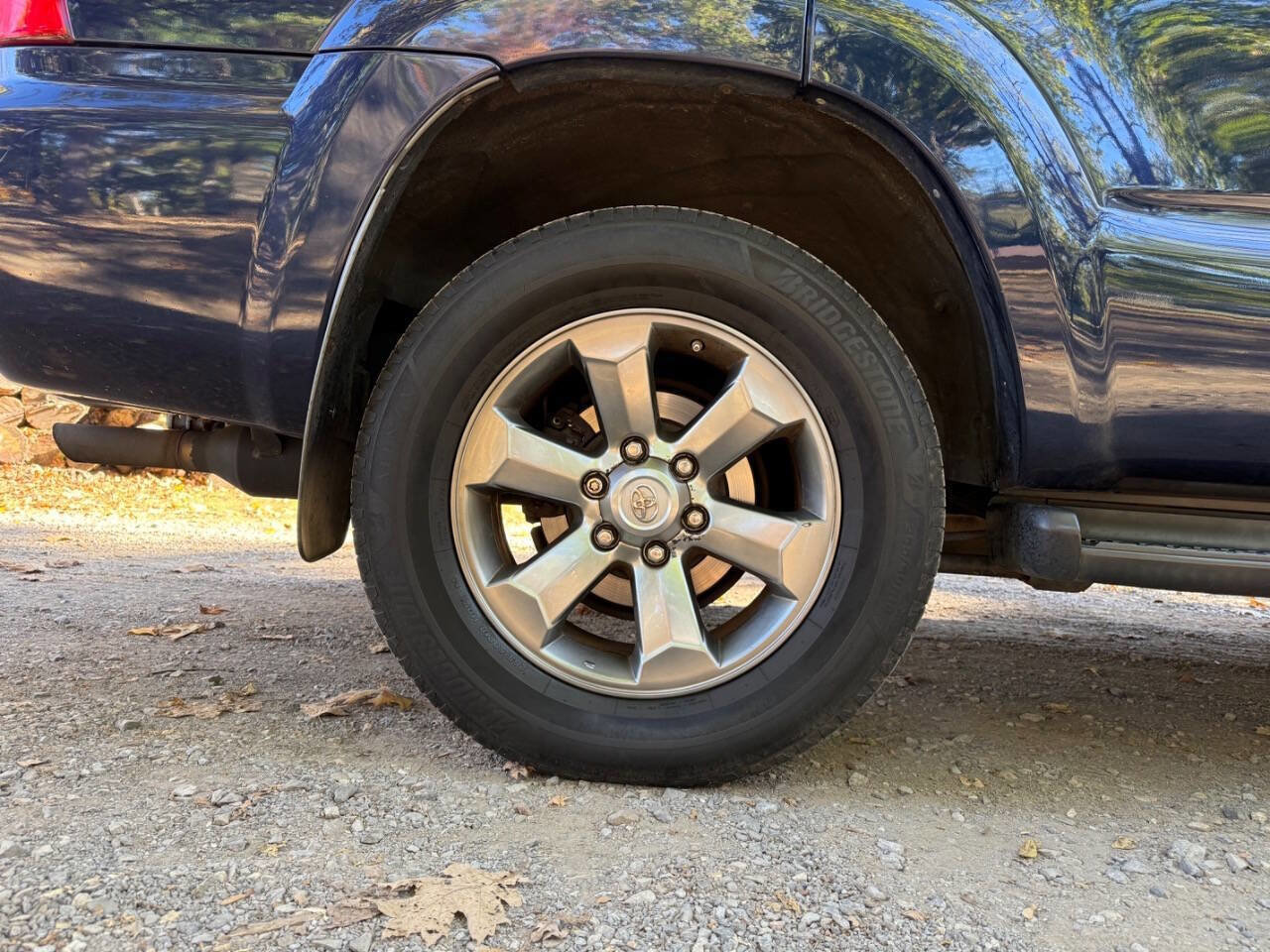 Used 2007 Toyota 4Runner Limited image 28