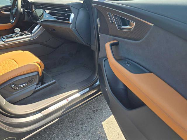 New 2025 Audi RS Q8 performance image 10