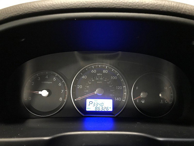 Used 2012 Hyundai Santa Fe Limited FWD image 22