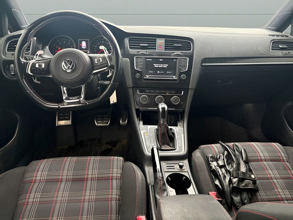 Used 2016 Volkswagen GTI S image 11