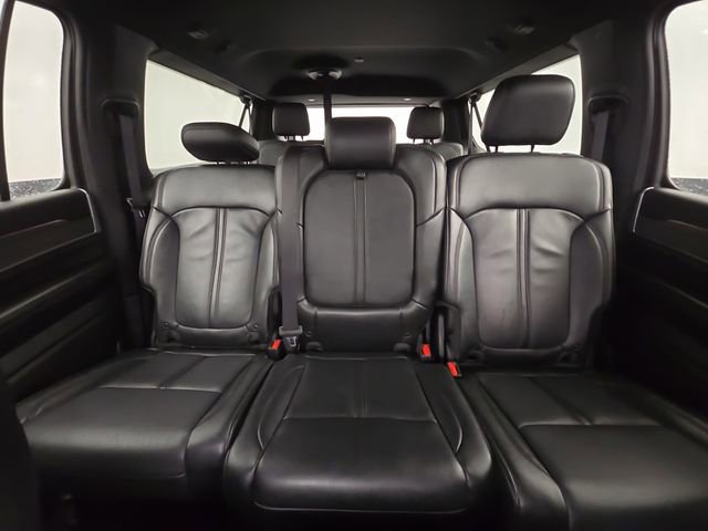 Used 2024 Jeep Wagoneer L Series II w/ Flexible Seating Group image 41