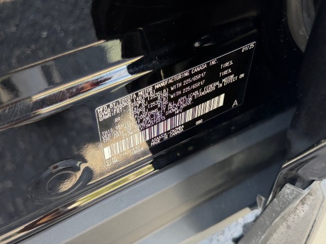 Certified 2025 Toyota RAV4 XLE FWD image 19