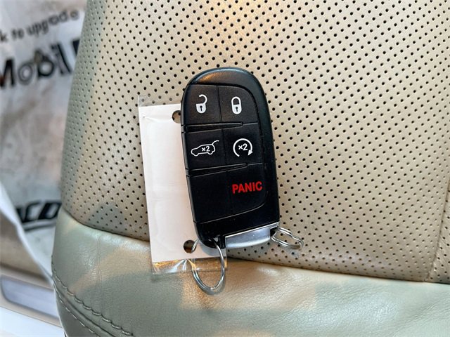 Used 2018 Jeep Grand Cherokee Overland image 36