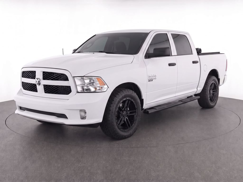 Used 2019 RAM 1500 Express w/ Express Value Package AWD/4WD image 1