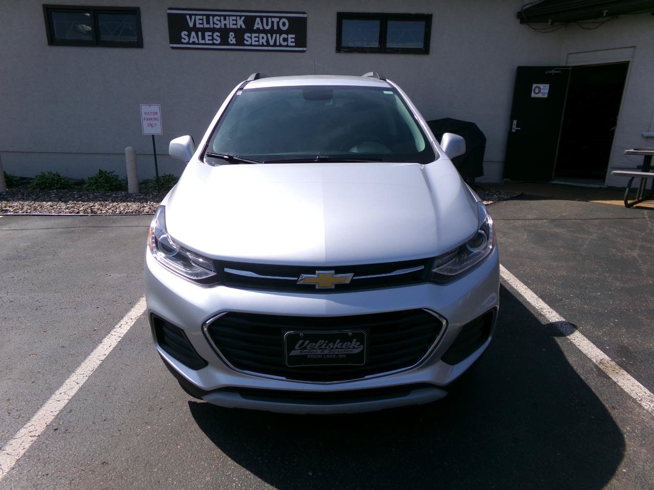 Used 2019 Chevrolet Trax LT w/ LT Convenience Package AWD/4WD image 11