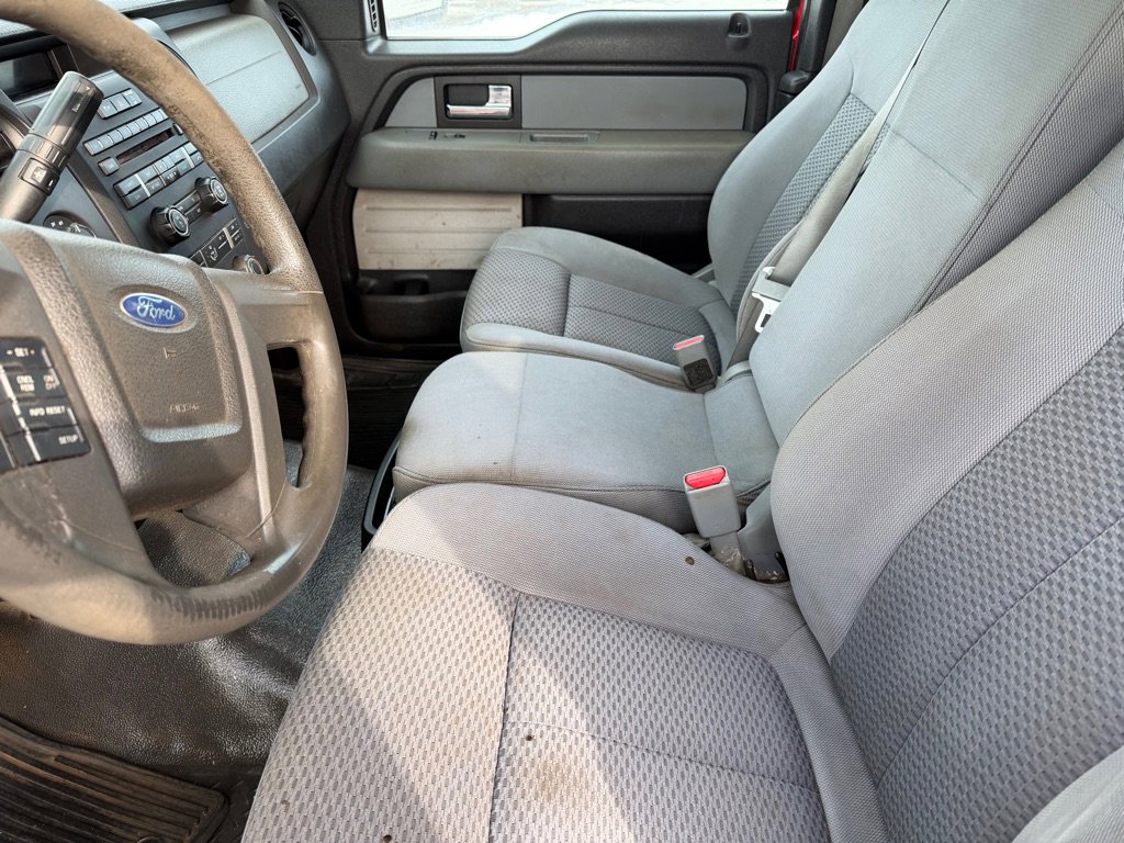 Used 2012 Ford F150 STX w/ STX Decor Pkg image 9
