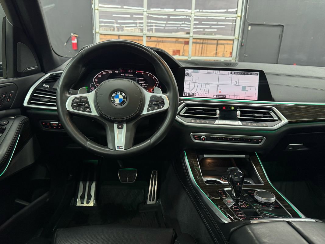 Used 2020 BMW X5 M50i w/ Executive Package AWD/4WD image 40