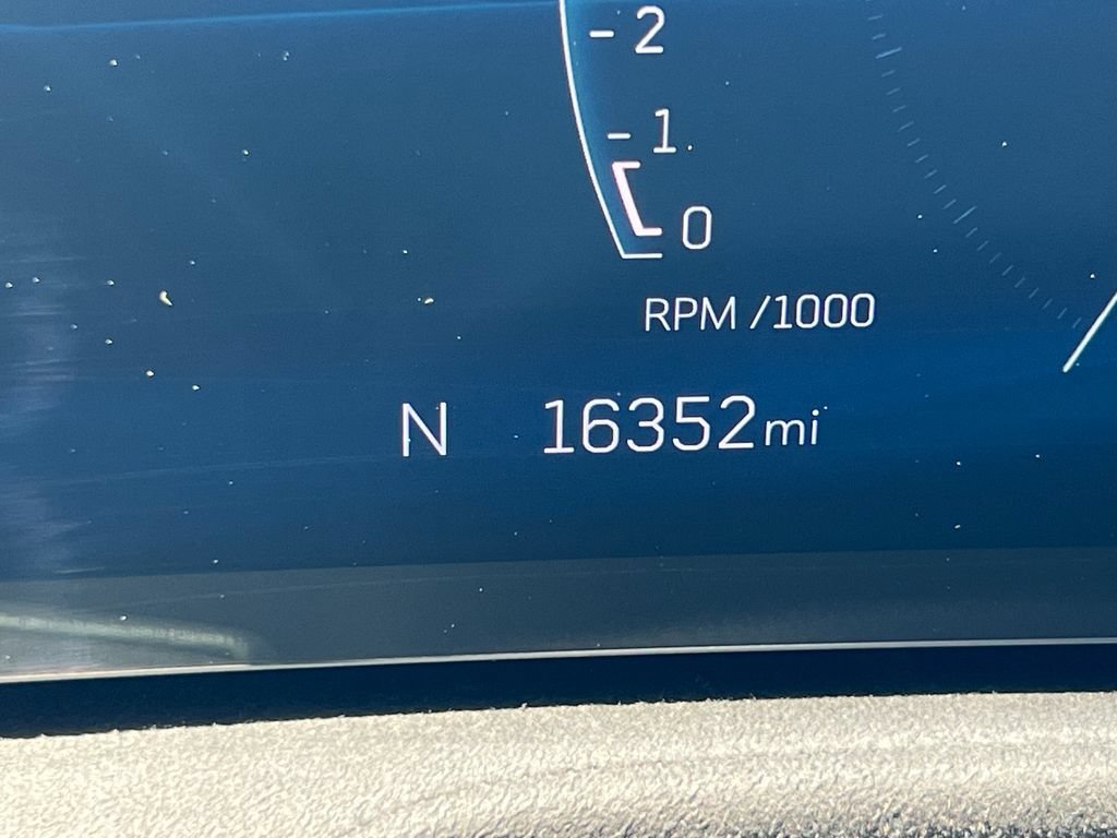 Certified 2024 Cadillac XT4 Sport AWD/4WD image 4