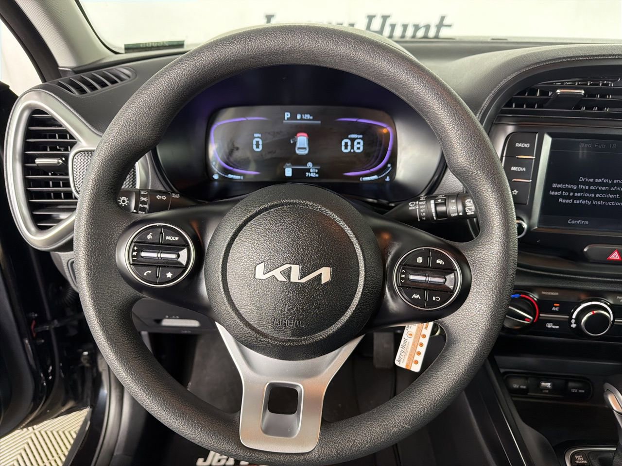 Used 2025 Kia Soul LX image 12