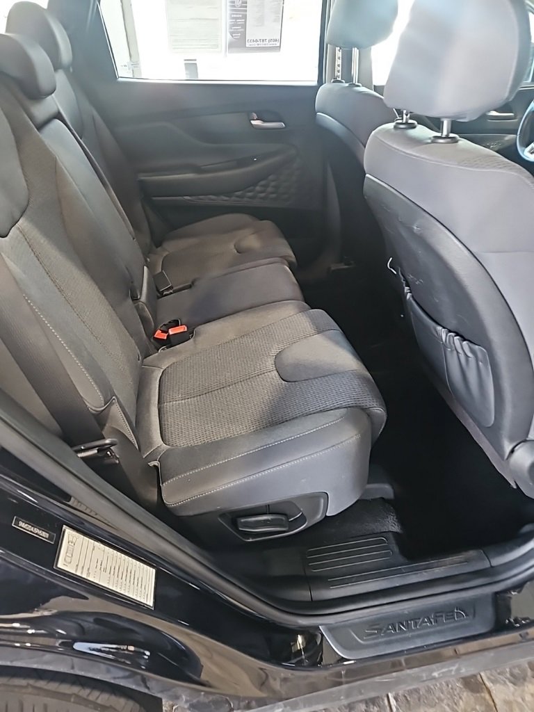 Used 2023 Hyundai Santa Fe SEL image 16