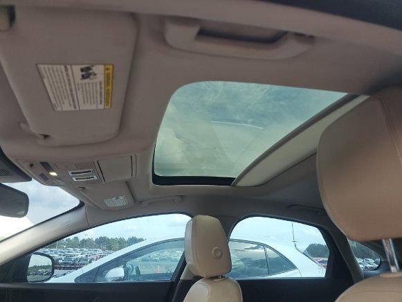 Used 2017 Jaguar XF Prestige image 9