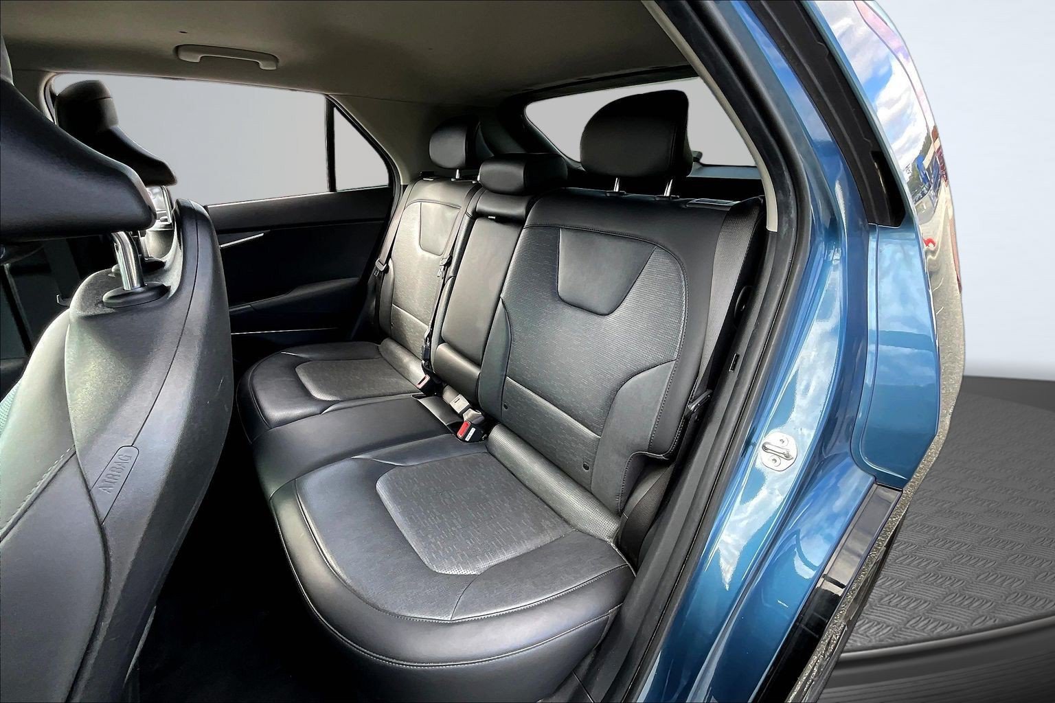 Used 2023 Kia Niro Wave FWD image 18