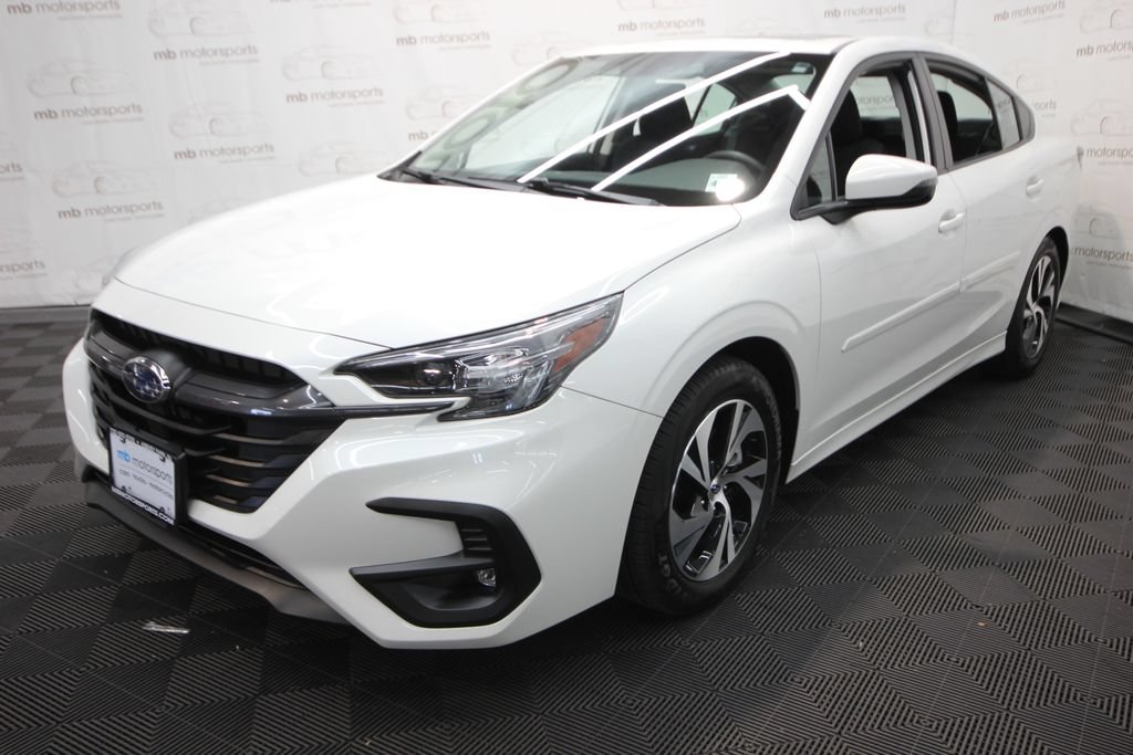 Used 2023 Subaru Legacy Premium AWD/4WD image 1