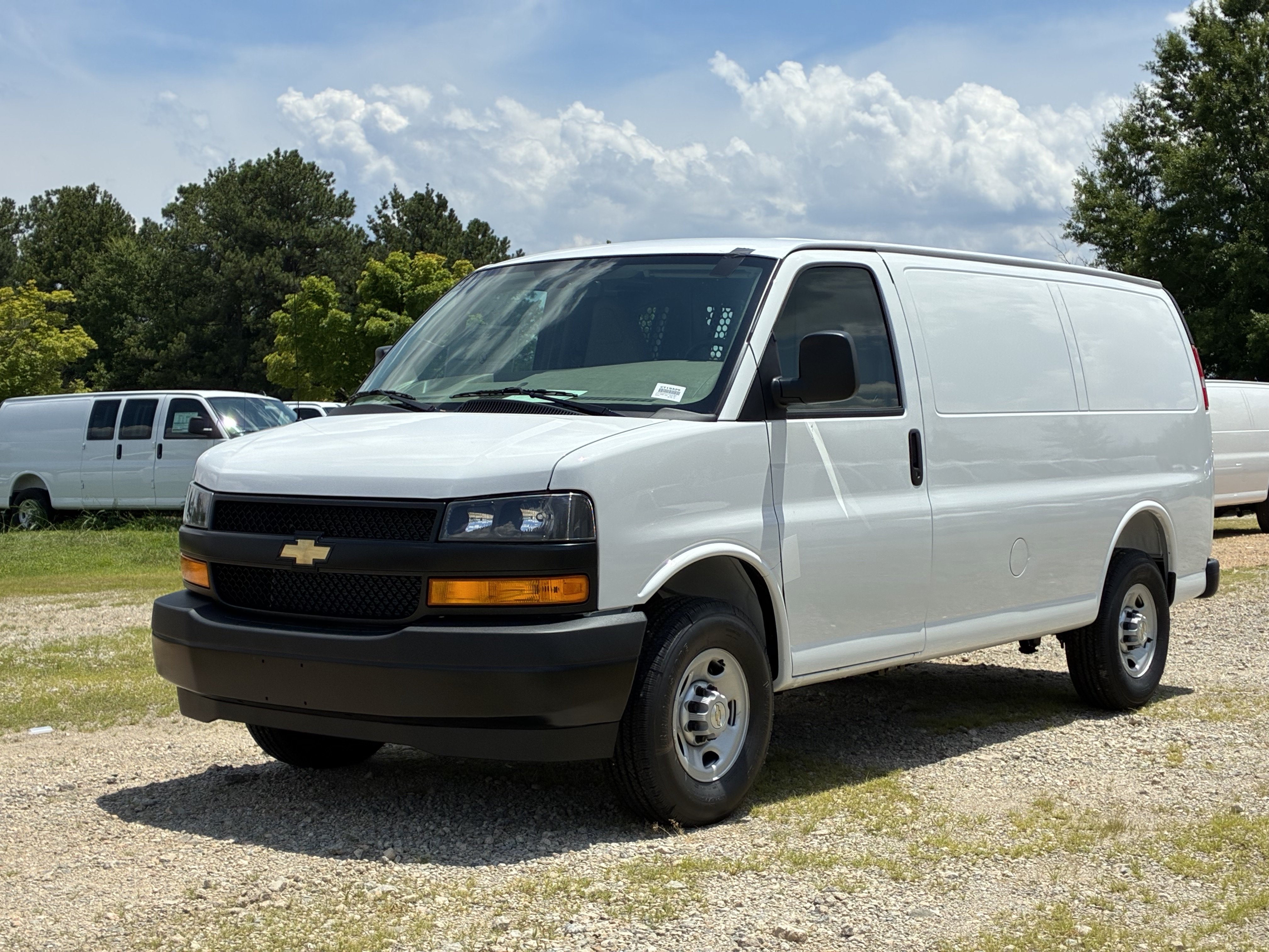 New 2026 Chevrolet Express 2500 w/ Driver Convenience Package RWD image 6