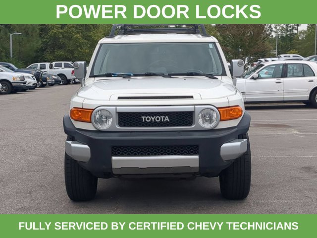Used 2014 Toyota FJ Cruiser 4WD w/ Upgrade Package image 12