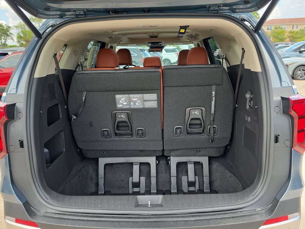 New 2026 Kia Carnival SX FWD image 10