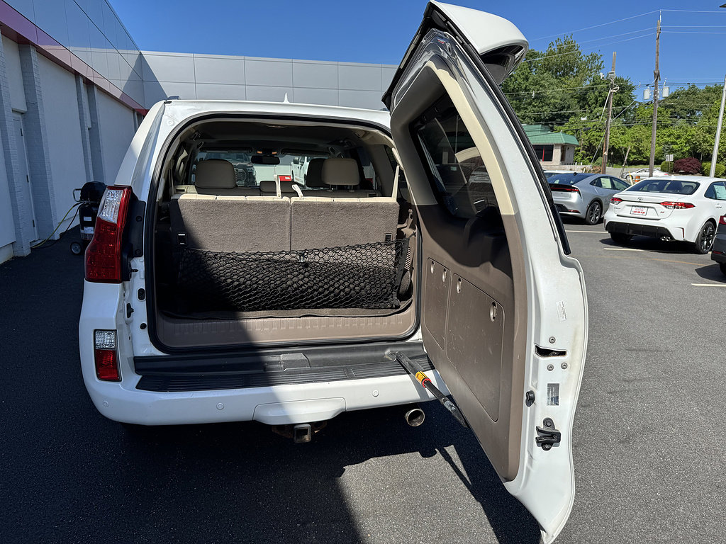 Used 2013 Lexus GX 460 w/ Comfort Plus Pkg AWD/4WD image 11