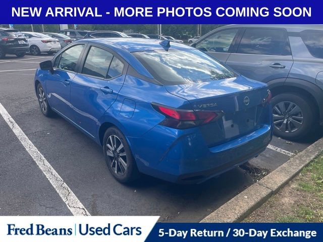 Used 2024 Nissan Versa SV FWD image 4