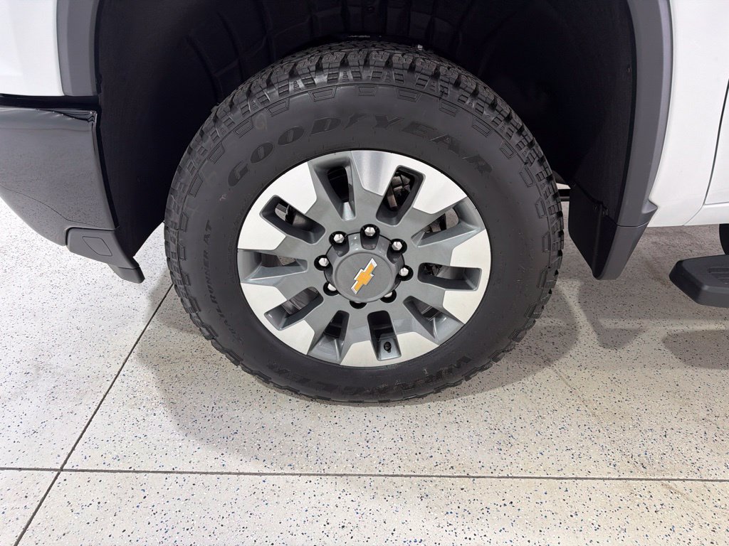 New 2026 Chevrolet Silverado 2500 Custom w/ Custom Value Package AWD/4WD image 29