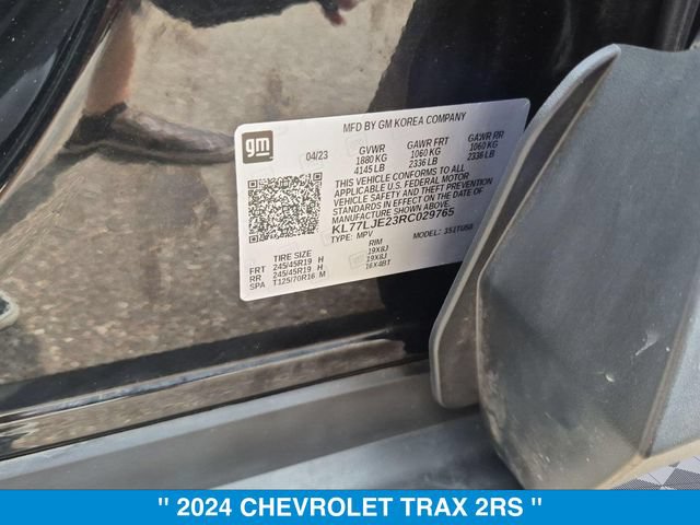 Used 2024 Chevrolet Trax RS w/ Sunroof Package FWD image 35