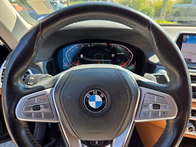 Used 2020 BMW 740i xDrive AWD/4WD image 23