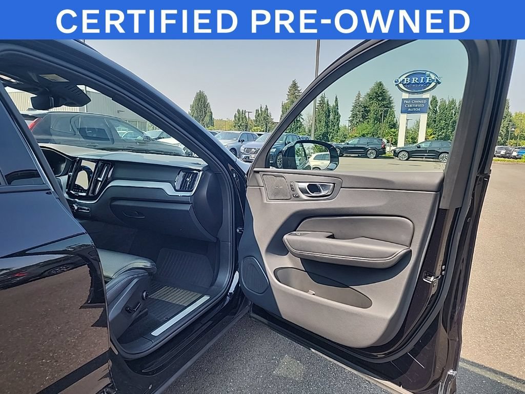 Certified 2024 Volvo XC60 T8 Ultimate w/ Protection Package Premier AWD/4WD image 19