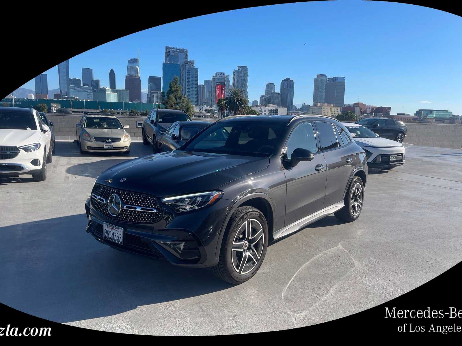 Used 2026 Mercedes-Benz GLC 300 image 1